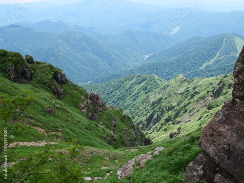 谷川岳の天神尾根の登山道