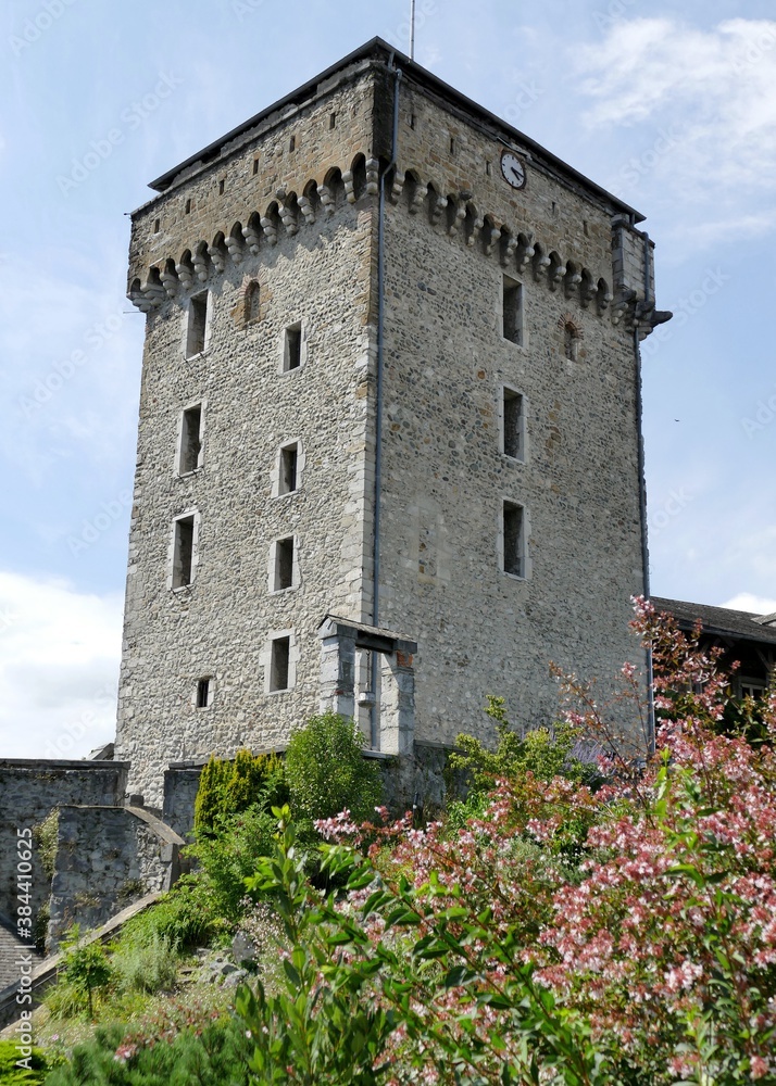 Le donjon du château de Lourdes