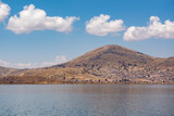 ペルーのチチカカ湖と都市プーノ