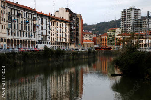 View of the city of Bilbao © Laiotz