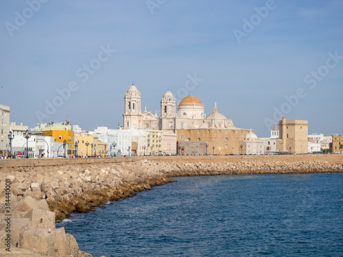 Vistas de La Santa y Apostólica Iglesia Catedral de Cádiz, Cádiz, Andalucía, Spain 