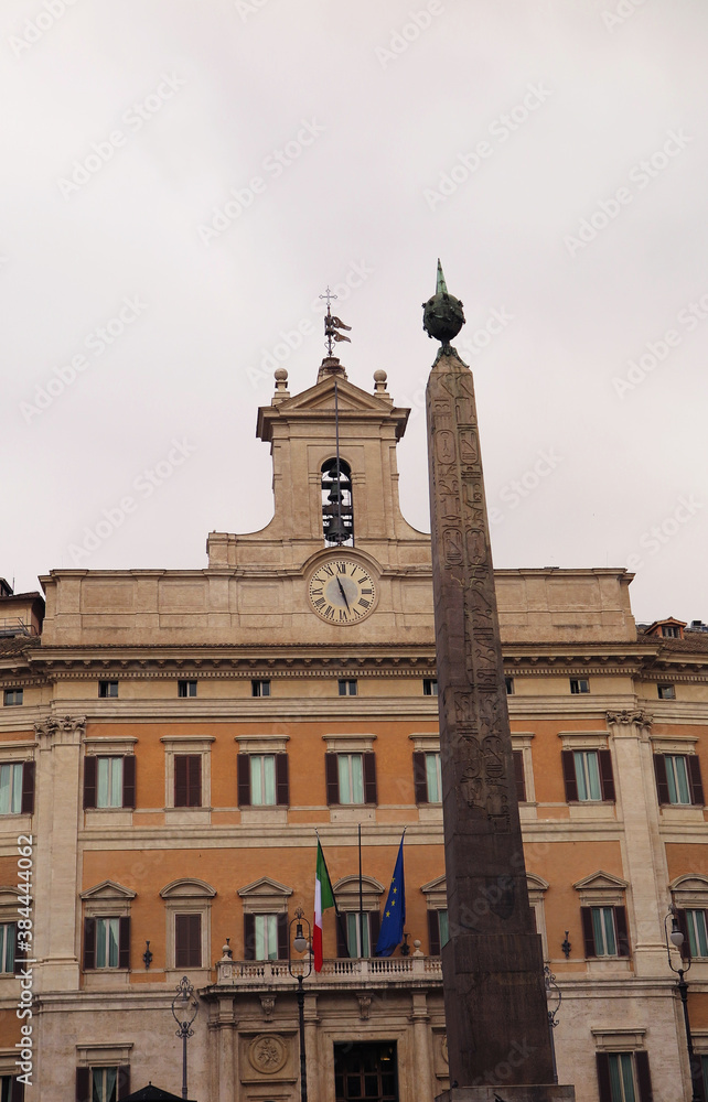 Palazzo Montecitorio a Roma, sede della Camera dei deputati
