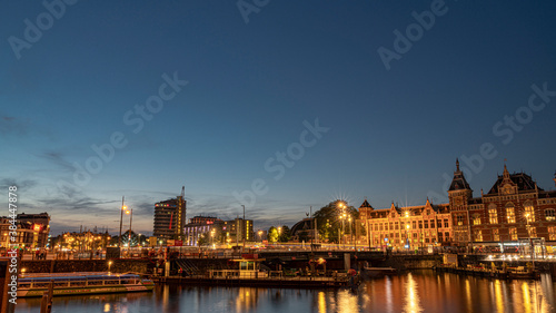 Amsterdam at night © Jimmy Chau
