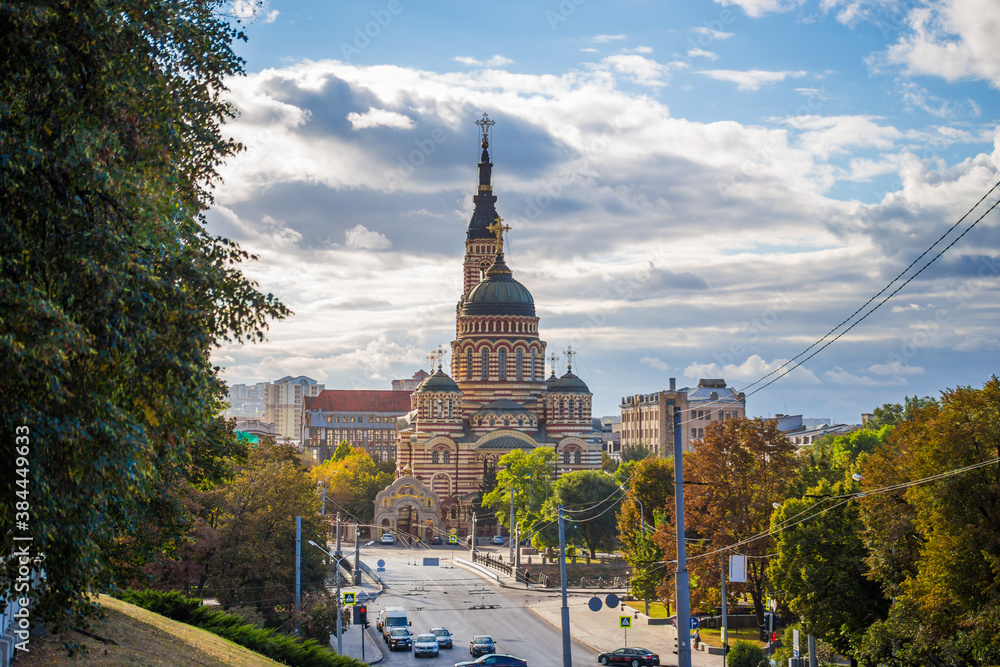 Obraz premium Holy Annunciation Cathedral in the center of Kharkiv
