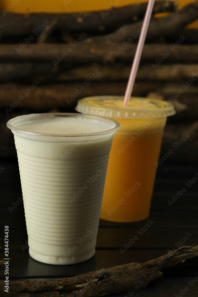 natural juices in water and milk natural juices in water and milk