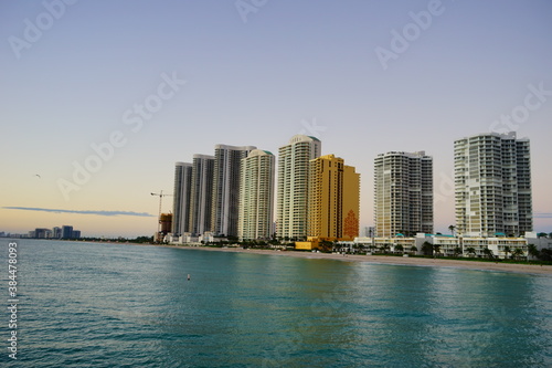 Miami beach at sun rise © Feng
