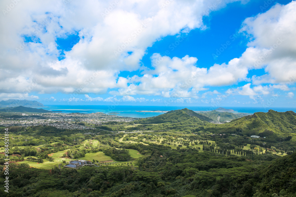 Beautiful scenery,Nuuanu Pali Lookout, Oahu, Hawaii
