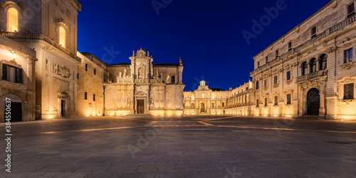 Bild auf Leinwand Piazza del Duomo of Lecce douring the first lights of day