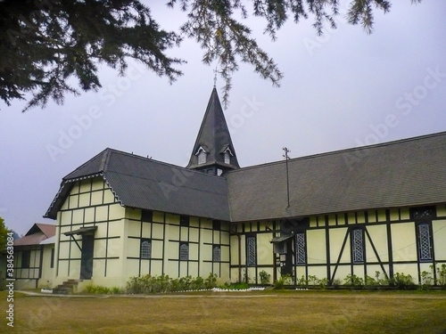 Tableau sur toile The All Saints Cathedral in Shillong
