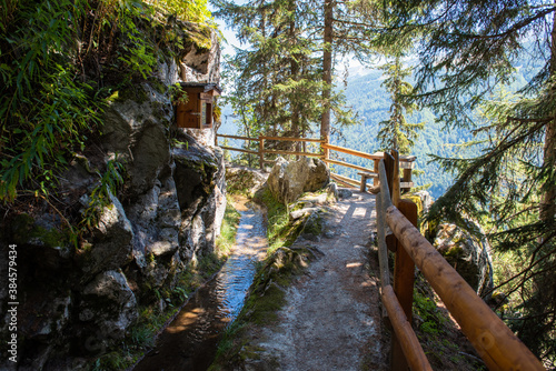 Panoramaweg Bisse de Saxon von Siviez nach Haute-Nendaz / Wallis / Schweiz