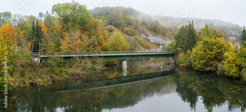 Fototapeta Naklejka Na Ścianę i Meble -  Oberes Donautal im Herbst