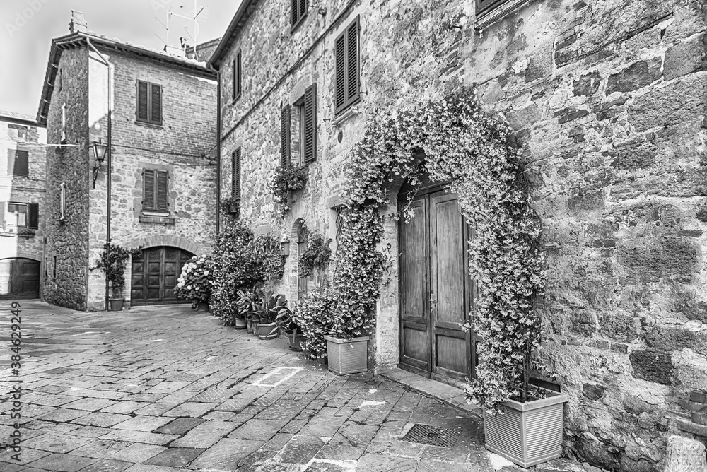 Medieval streets in the town of Pienza, Tuscany, Italy Medieval streets in the town of Pienza, Tuscany, Italy