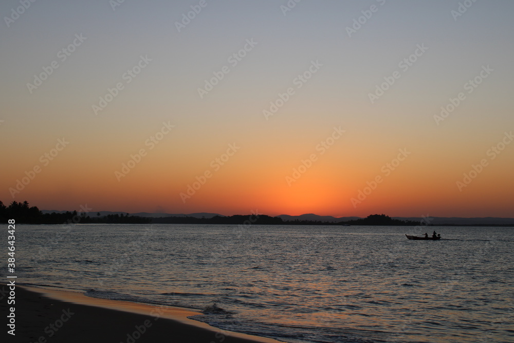 Fototapeta premium SUNSET ON THE BEACH
