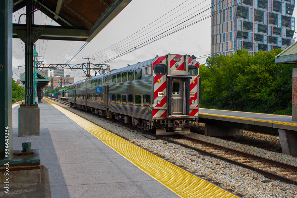 Chicago, Illinois, USA: light rail train in Chicago American train