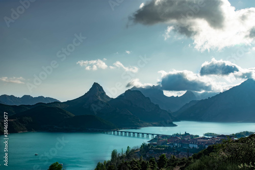 Embalse  de Riaño, León, España