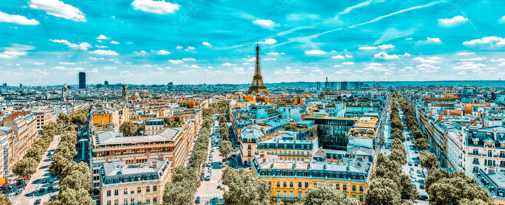 Beautiful panoramic view of Paris from the roof of the Triumphal Arch. View of the Eiffel Tower.