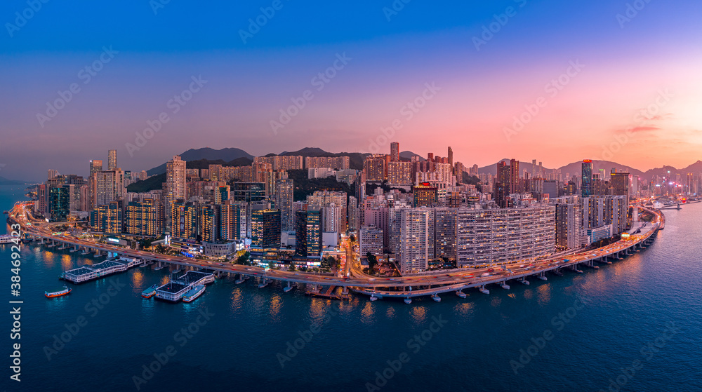 Obraz premium Hong Kong panoramic cityscape at unique angles