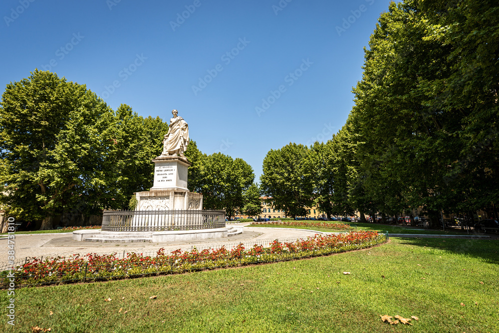 Piazza Martiri della Liberta (martyrs of freedom), large town square in Pisa, Tuscany, Italy, Europe. In the center the statue of Grand Duke Pietro Leopoldo I. Piazza Martiri della Liberta (martyrs of freedom), large town square in Pisa, Tuscany, Italy, Europe. In the center the statue of Grand Duke Pietro Leopoldo I.