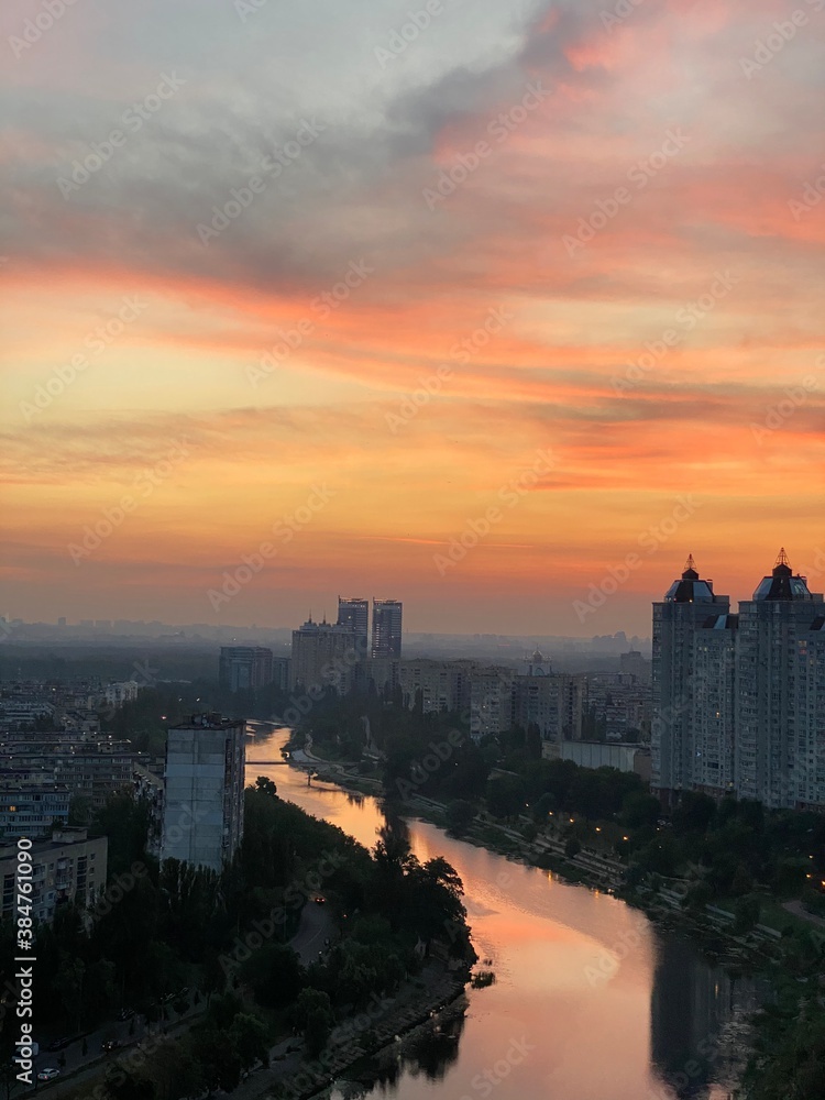 Naklejka premium Kiev sunset