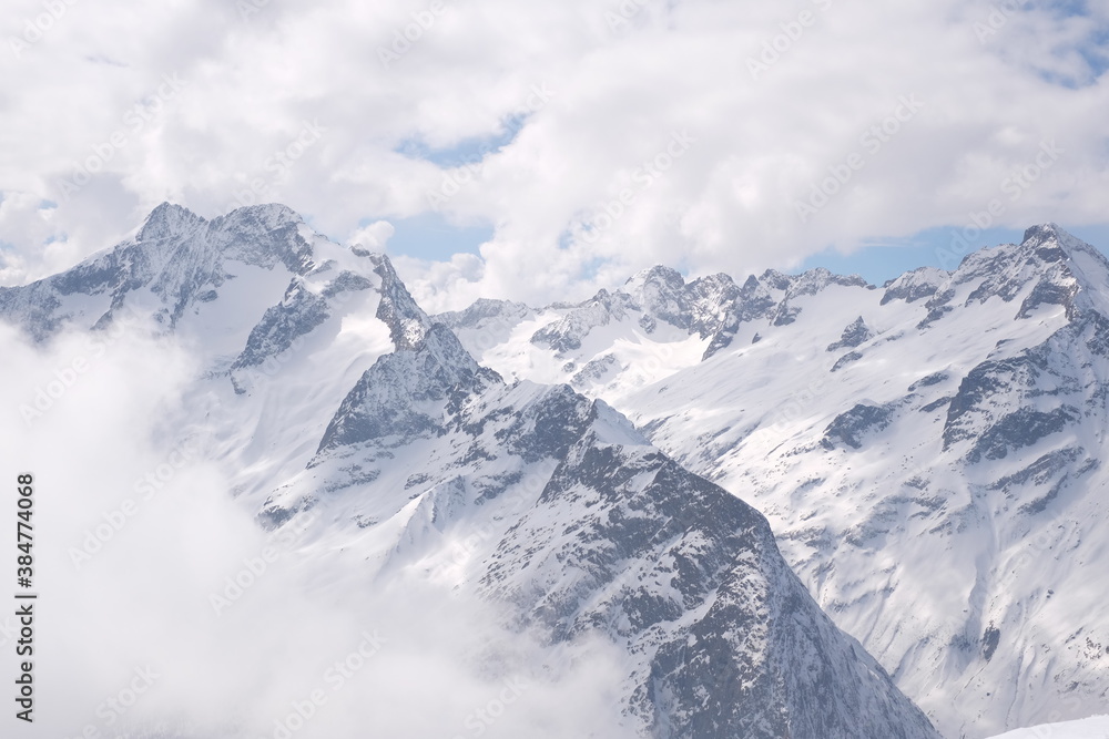 berge wolken