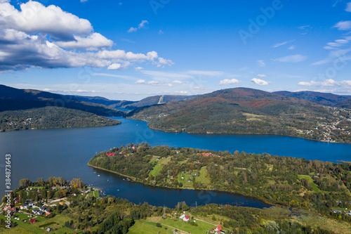 Jezioro Żywieckie - Panorama górskiego jeziora