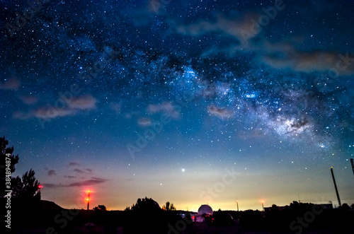 Milky way in astronomical observatory © Veronica Glez