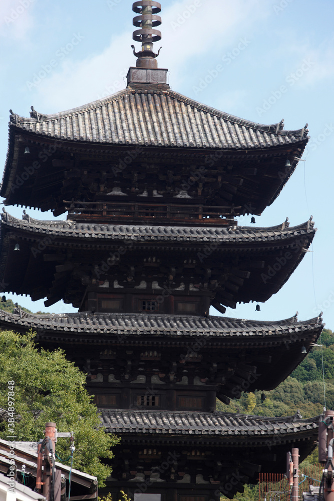 Naklejka premium 八坂の塔