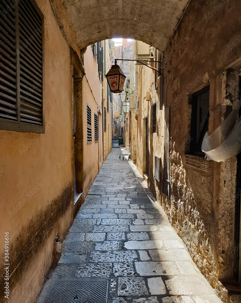 narrow street in the city of Dubrovnik