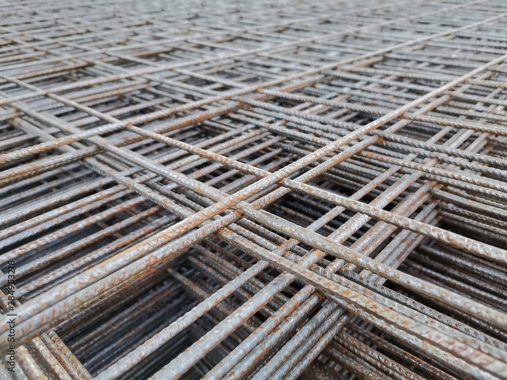 The irons used in the construction are regularly lined up. The irons used in the construction are regularly lined up.