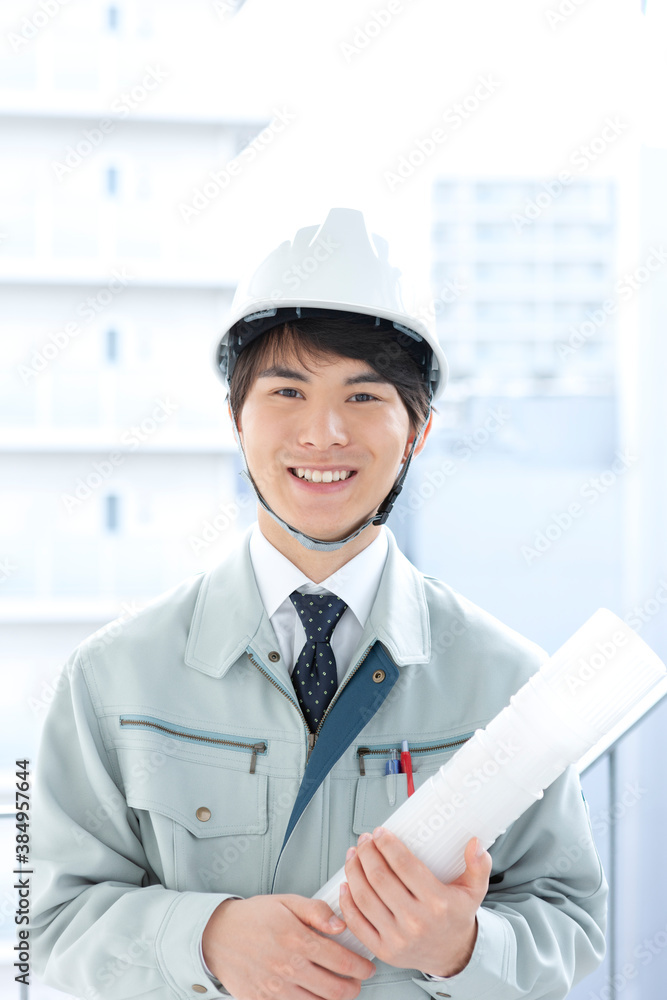 作業服を着たビジネスマン