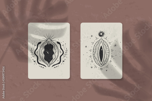 Set of decorative tarot cards. Vintage retro vintage engraving style. the sun, moon phases, crystals, magic symbols. print in the interior and design. vector graphics