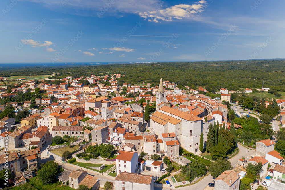 Die historische Stadt Bale in der Region Istrien in Kroatien