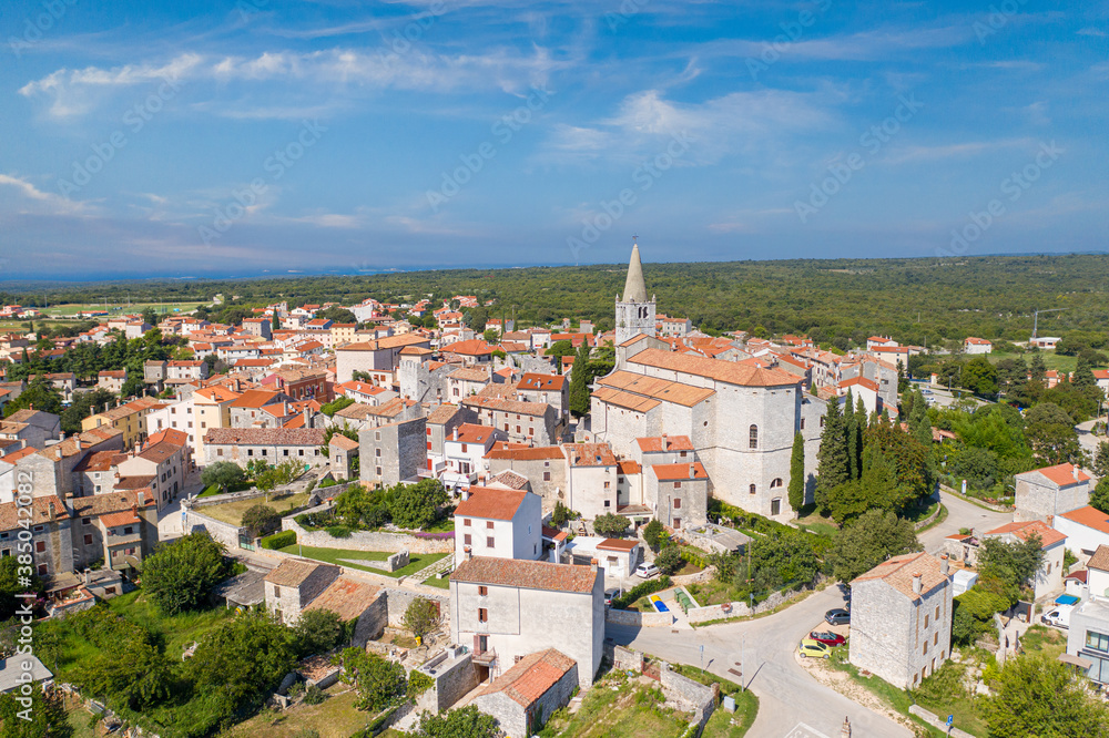 Die historische Stadt Bale in der Region Istrien in Kroatien