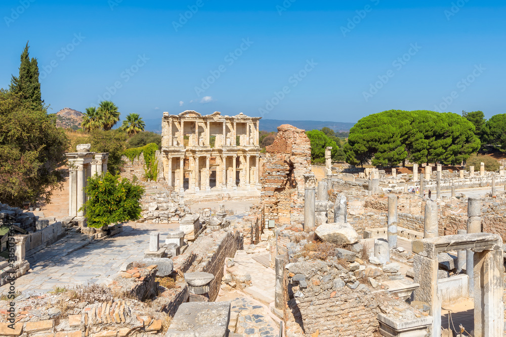 Celsius Library in ancient city Ephesus (Efes). Most visited ancient city in Turkey. Selcuk, Izmir, Turkey.	