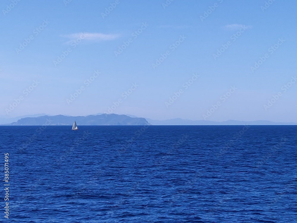 Fototapeta premium yacht in the sea