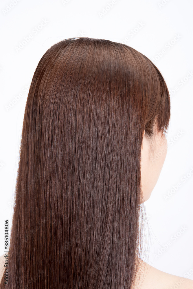 ストレートヘアーの女性 ストレートヘアーの女性