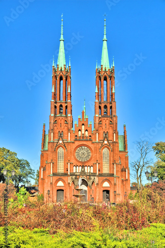 Kościół pw. Matki Bożej Pocieszenia w Żyrardowie 