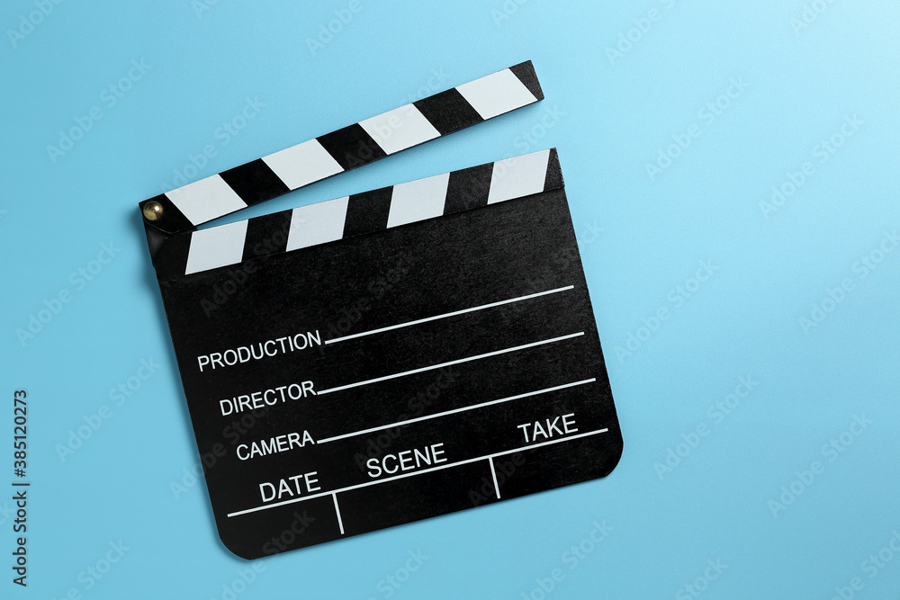 Obraz premium clapperboard on blue