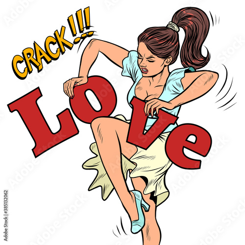A woman and unrequited love. Disillusionment and divorce
