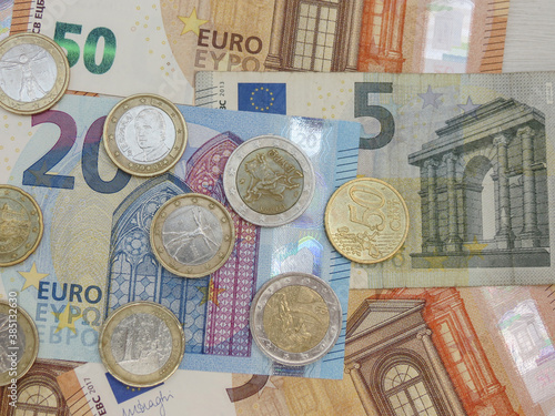 Euro notes and coins, European Union