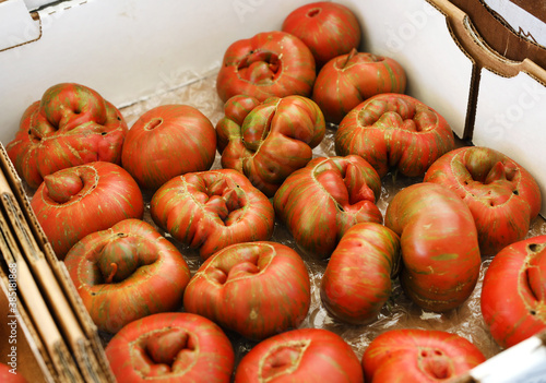 heirloom tomatoes 