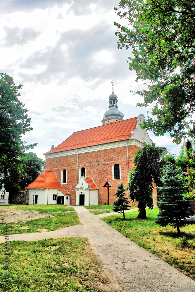 Kościół Świętej Anny i Świętego Mikołaja w Krajence