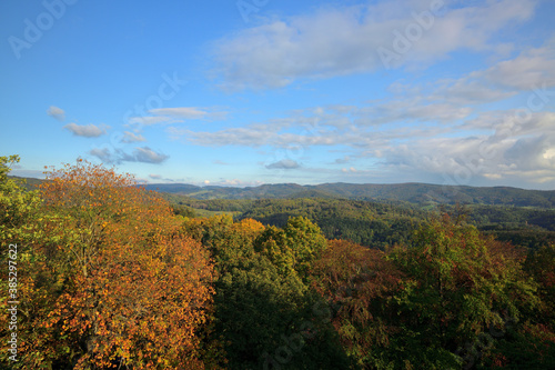 Herbstliche Stimmung im Naturpark Odenwald-Bergstraße © Fotolla