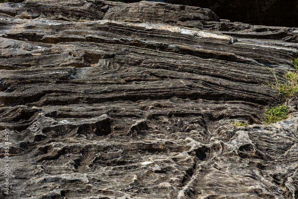 Layered intrusion is sill-like body of mafic igneous rock which exhibits vertical layering in Archean cratons due to convection,thermal diffusion, settling of phenocrysts & fractional crystallization.