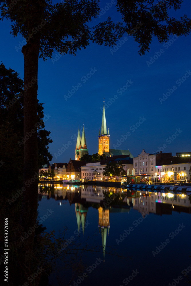 Blick über die Obertrave in Lübeck
