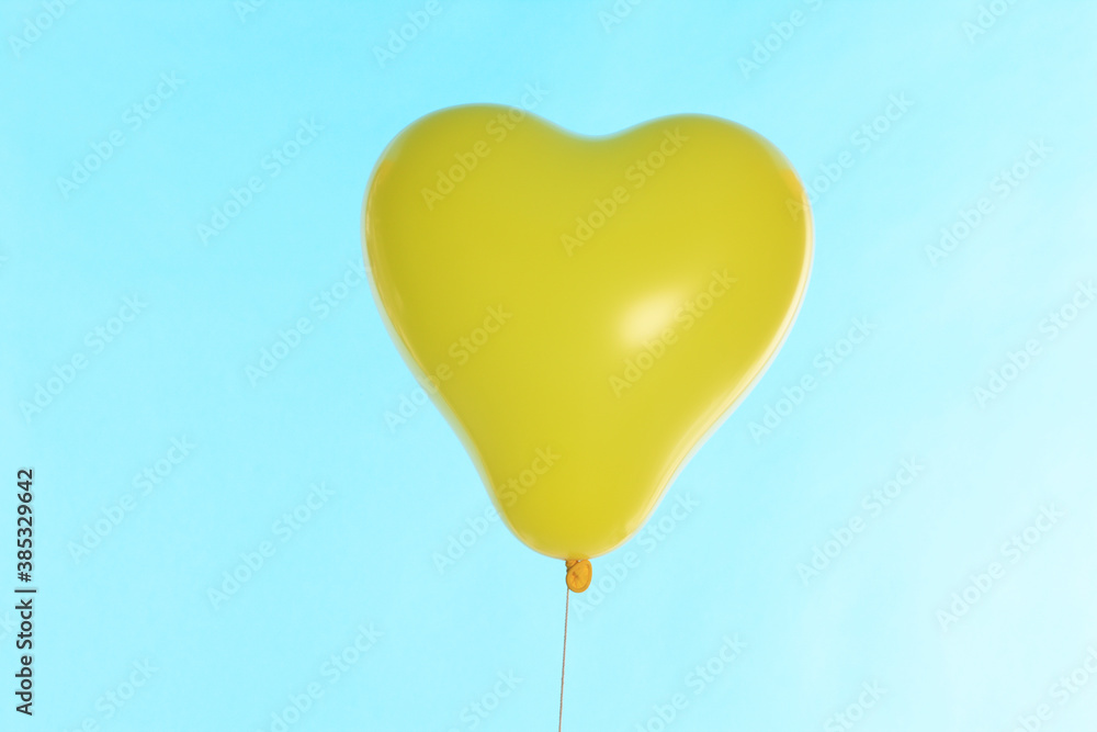 Naklejka 黄色いハートの風船