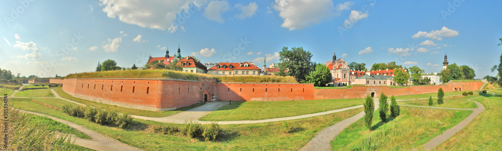 Obraz premium Fortyfikacje twierdzy zamojskiej