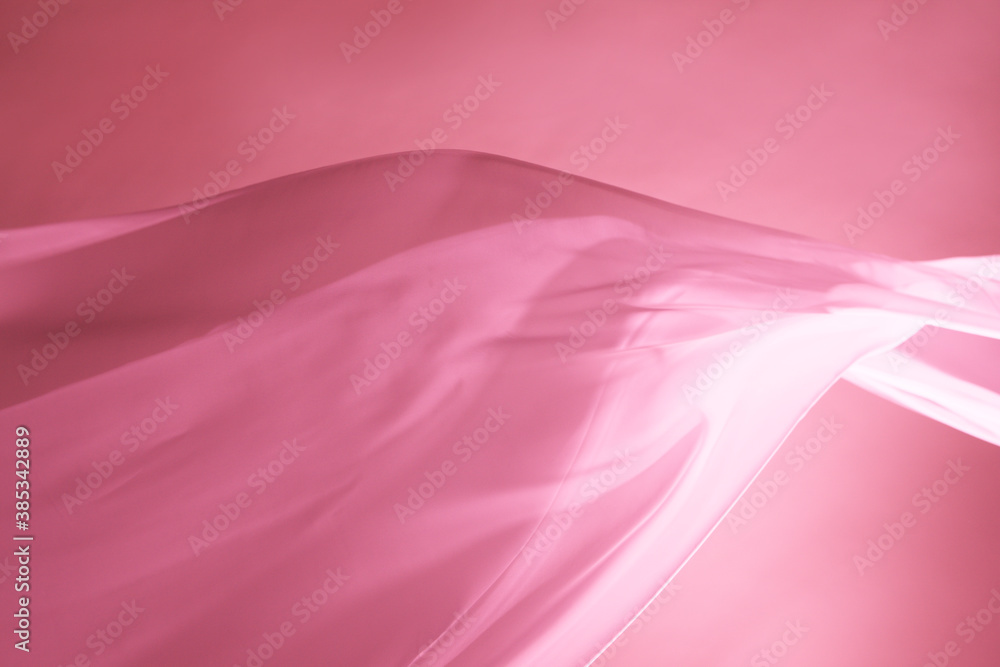 揺れる布、ピンク