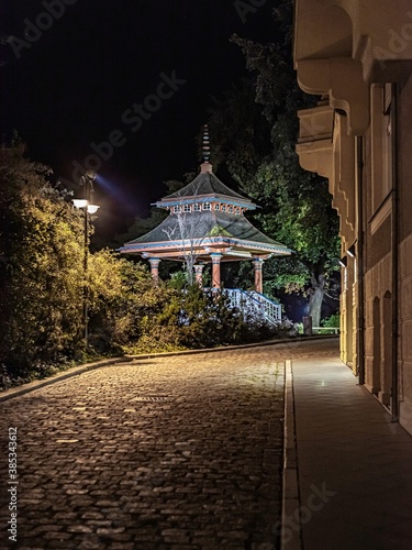 Töpferstraße in Cottbus bei Nacht