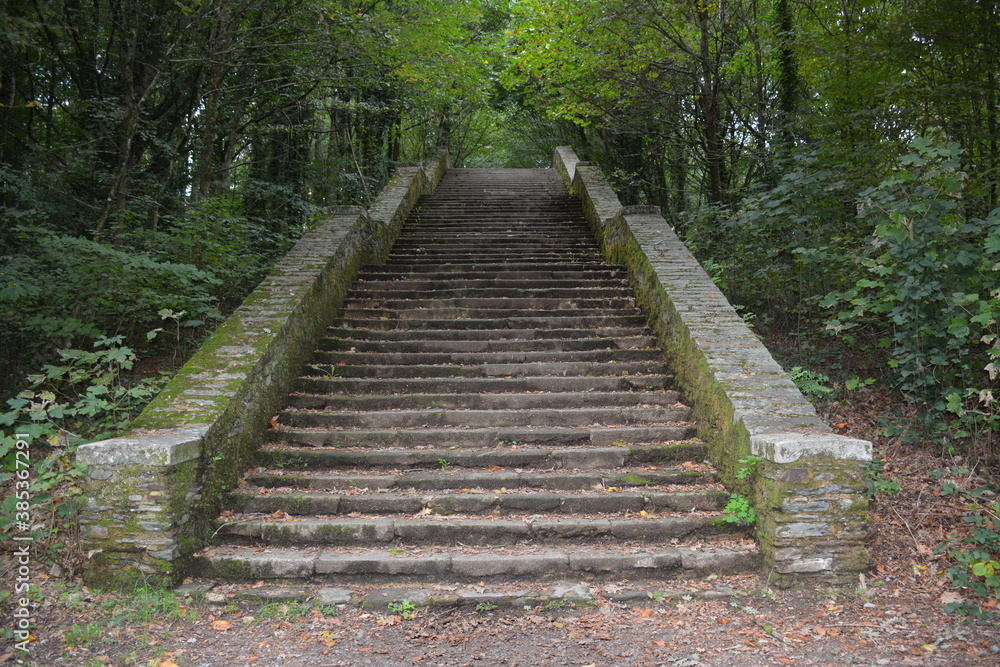 Nantes - Ville verte - Vallée du Cens - Escalier en pierre Nantes - Ville verte - Vallée du Cens - Escalier en pierre